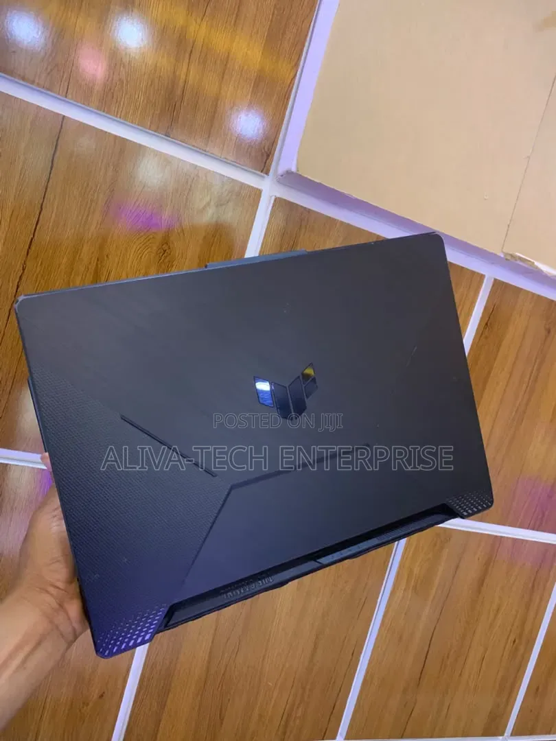 Laptop Asus TUF Gaming F15 16GB Intel Core i5 SSD 512GB