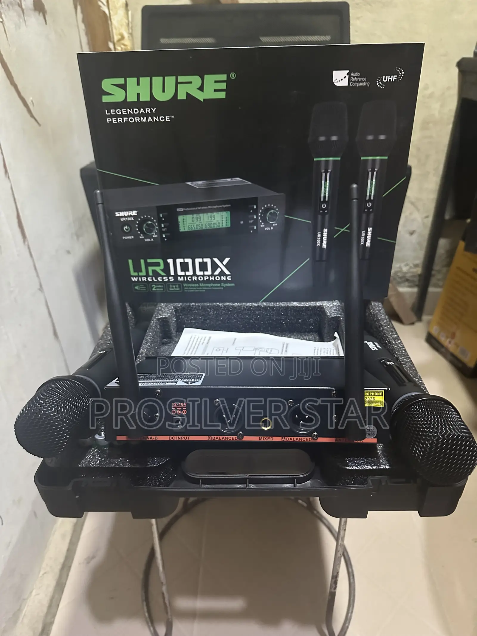 Shure UR100X UHF Wireless Microphone System