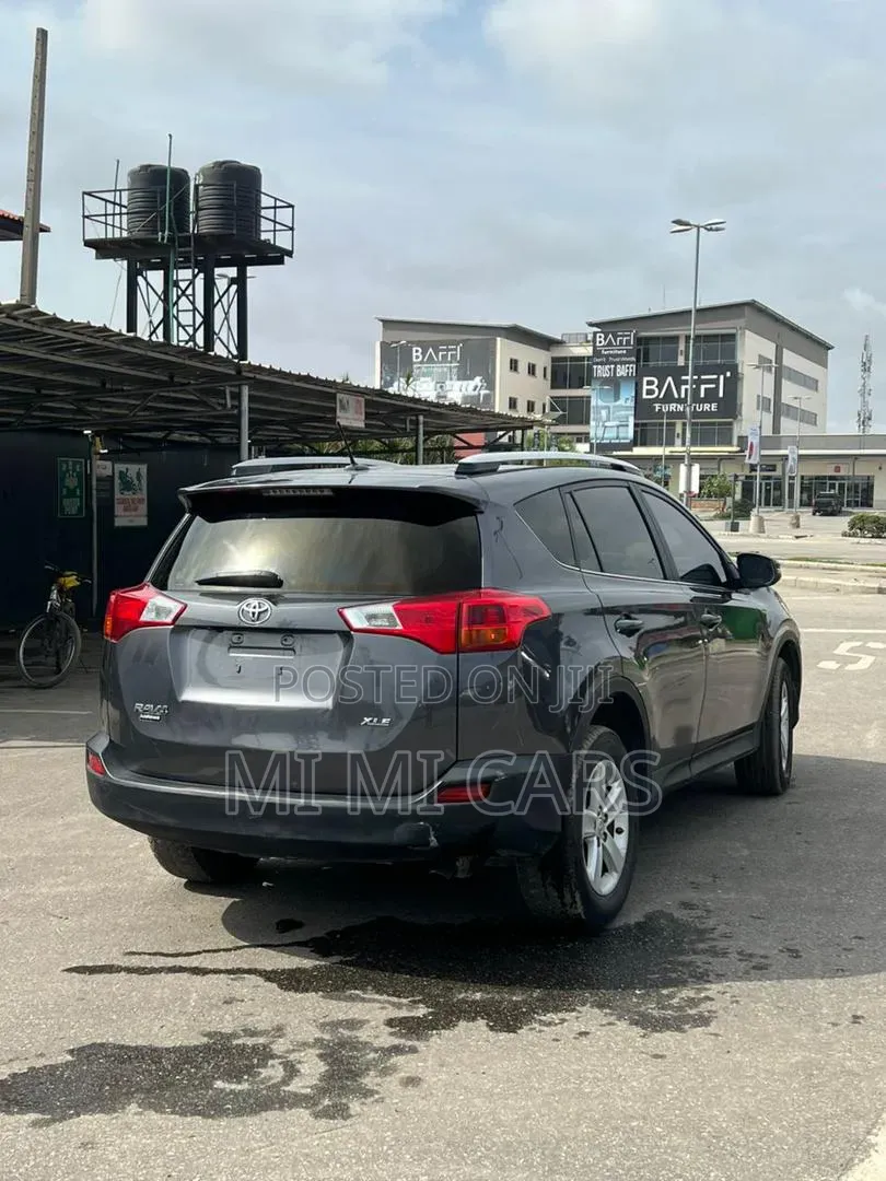 Toyota RAV4 2014 Gray