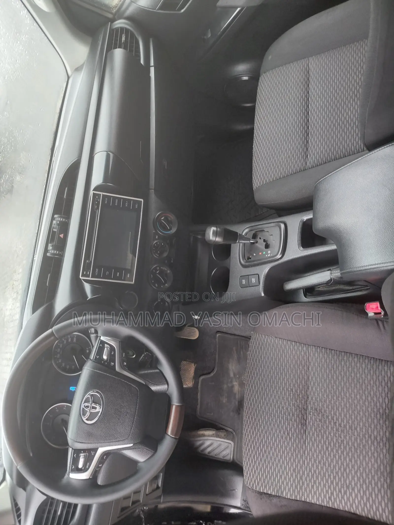 Toyota Hilux 2018 Black