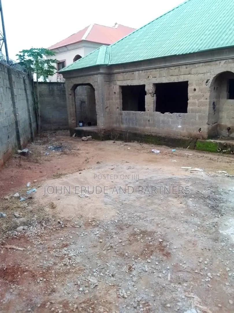 3bdrm Bungalow in Citzen Avenue, Dawaki for sale