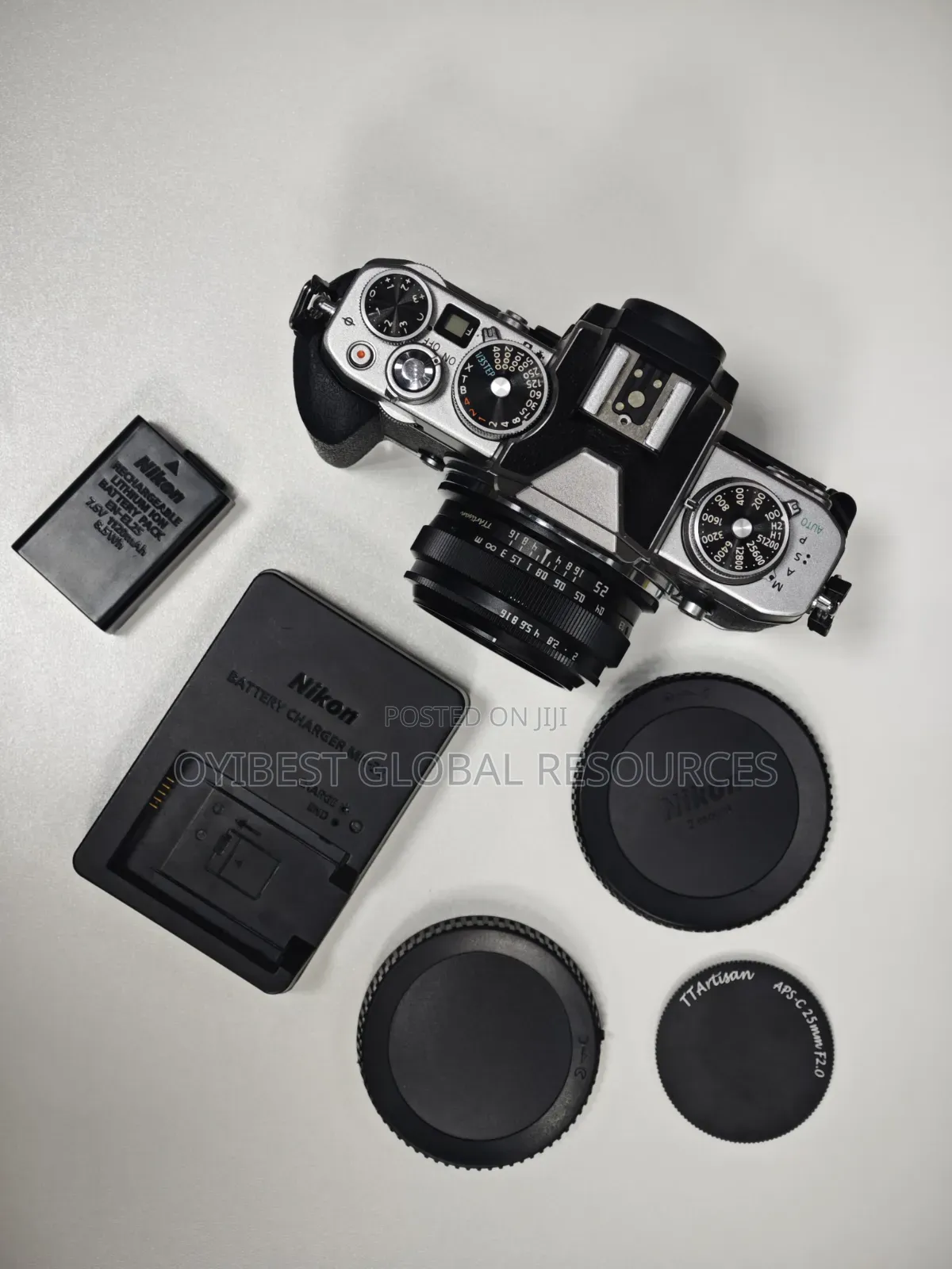 Nikon Camera ZFC +Ttartisan Apcls-C 25mm F2.0 Lens