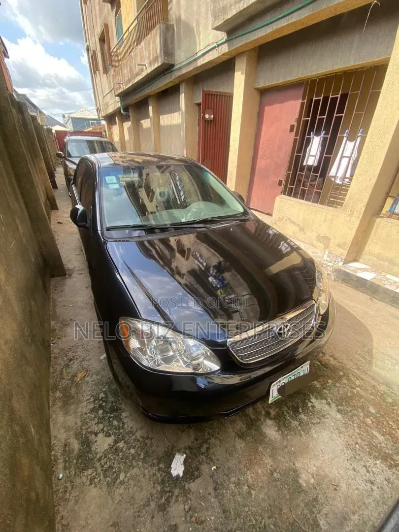 Toyota Corolla 2004 Black
