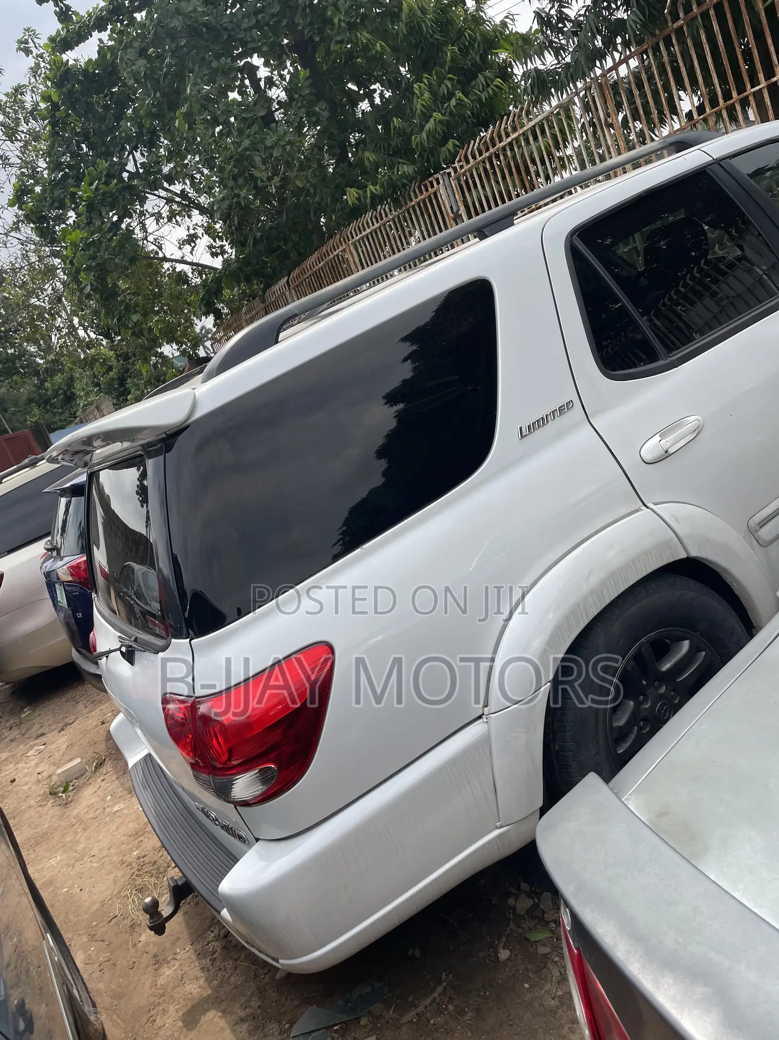 Toyota Sequoia 2006 White