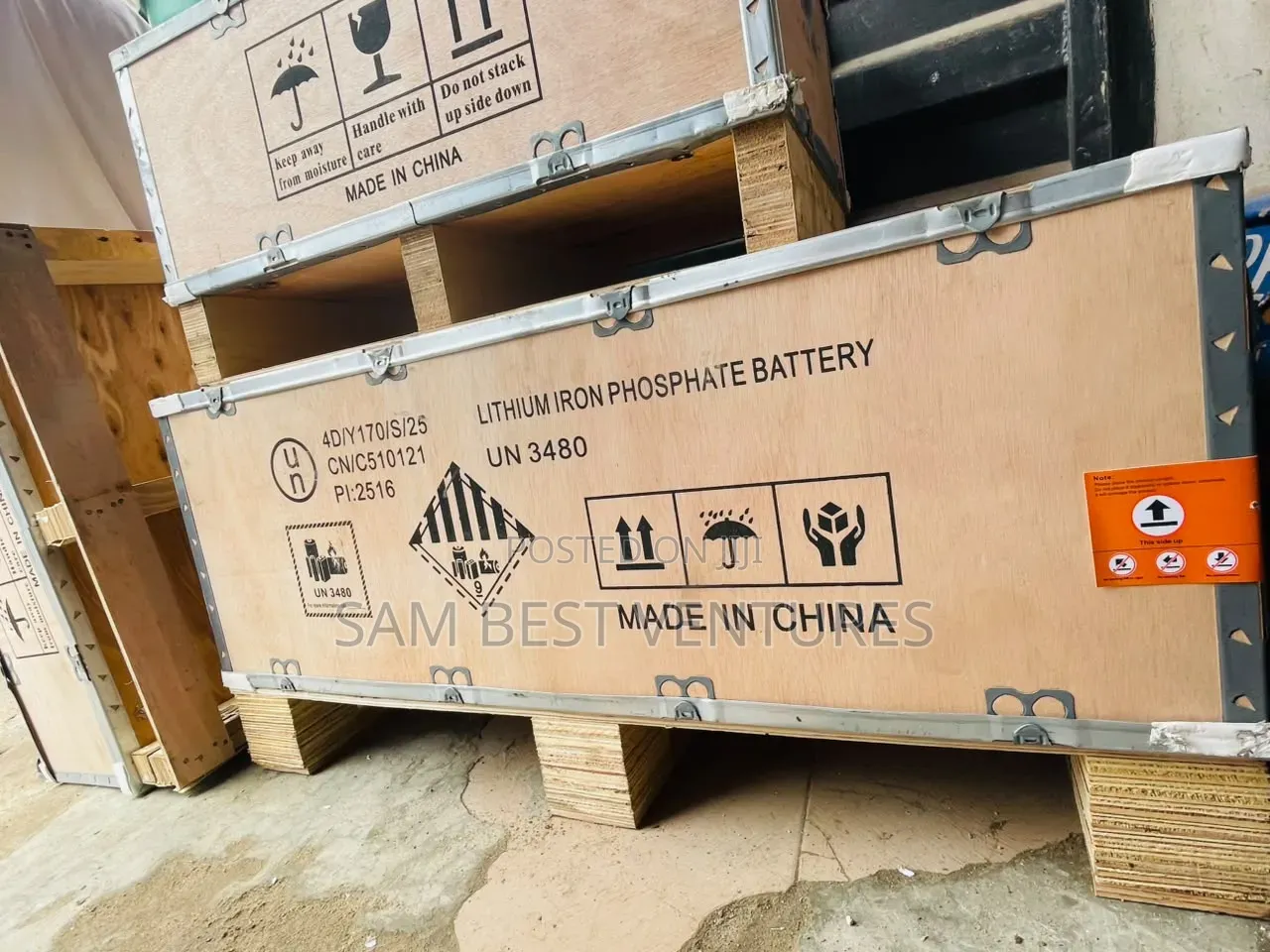 17.5kwh 51.2v Felicity Solar Lithium Batteries