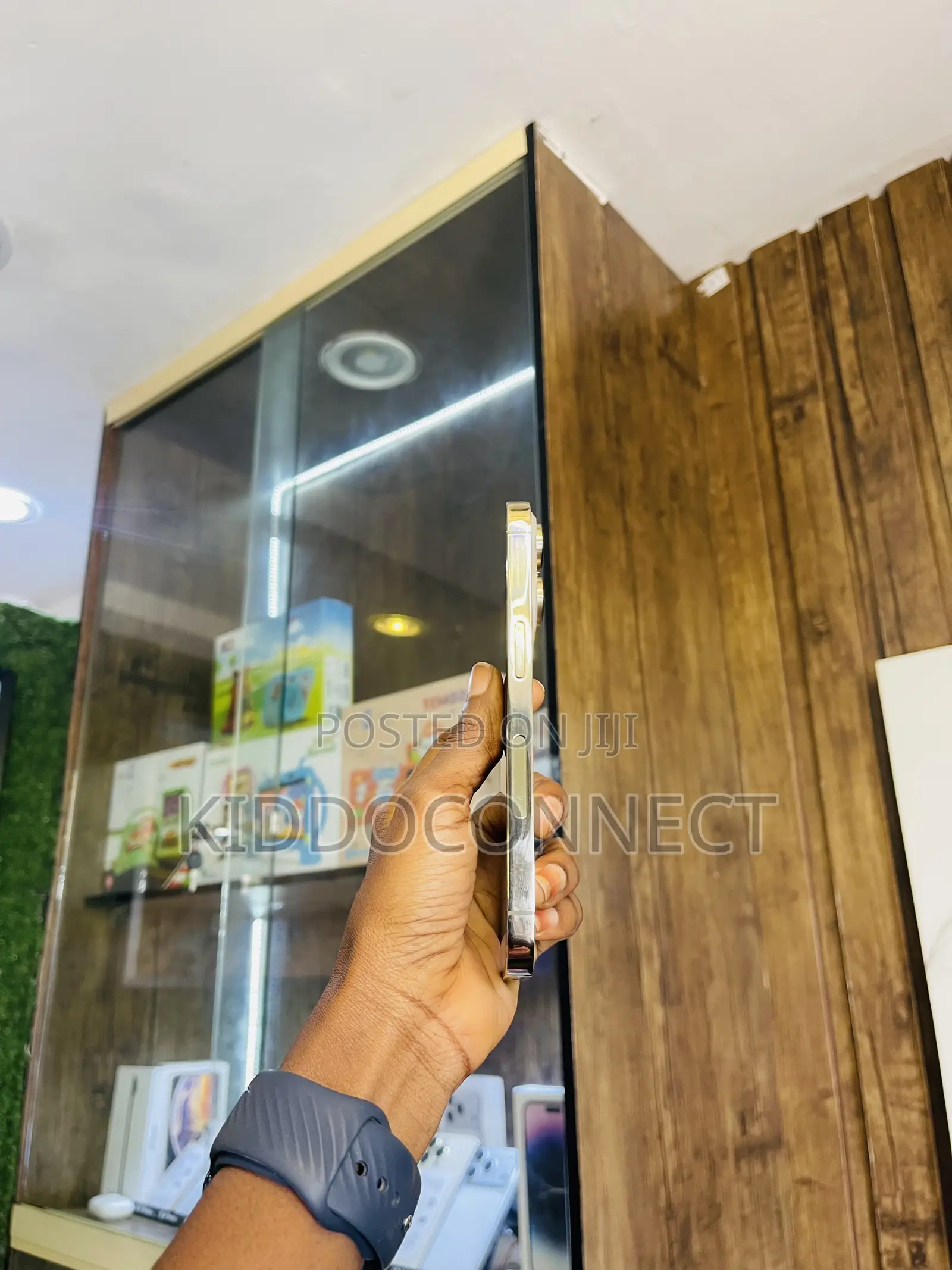 Apple iPhone 14 Pro 128 GB Gold