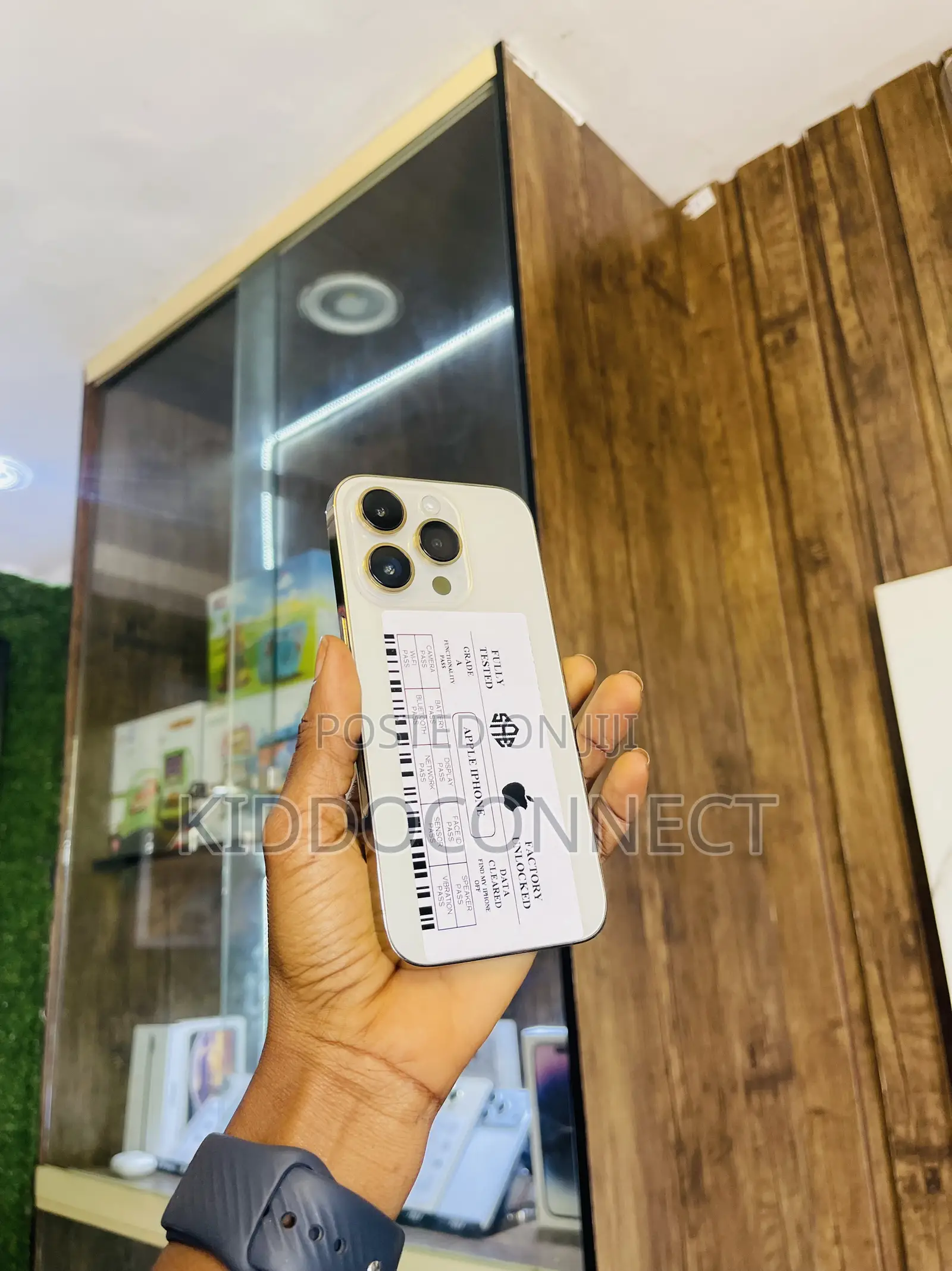 Apple iPhone 14 Pro 128 GB Gold