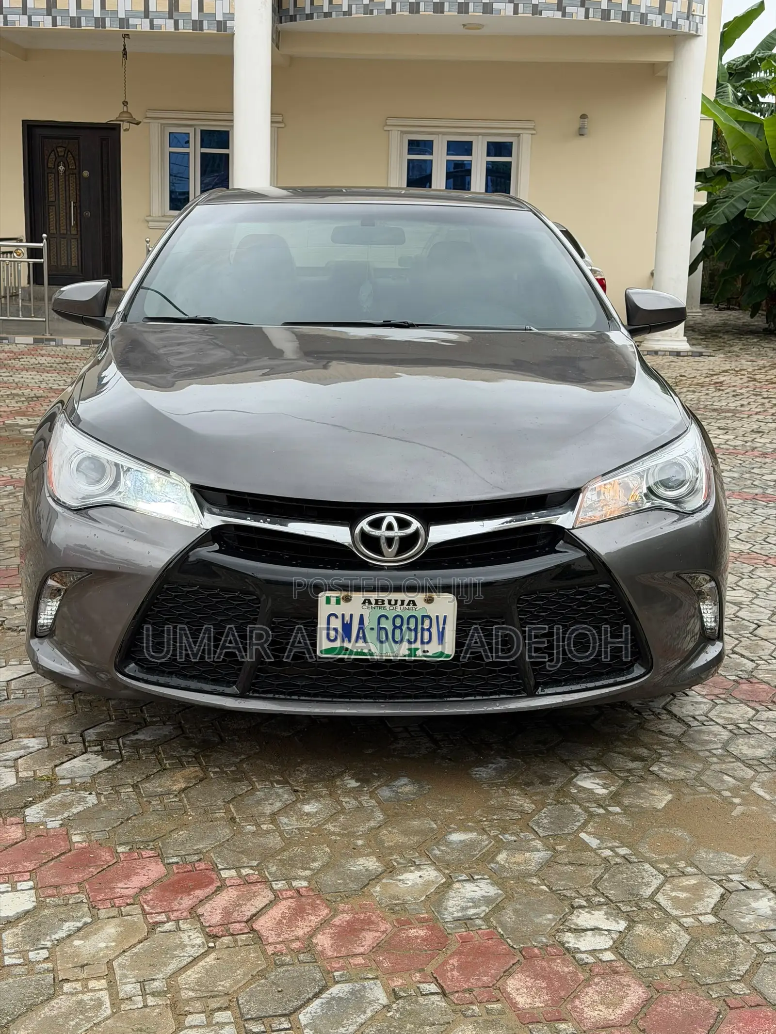 Toyota Camry 2016