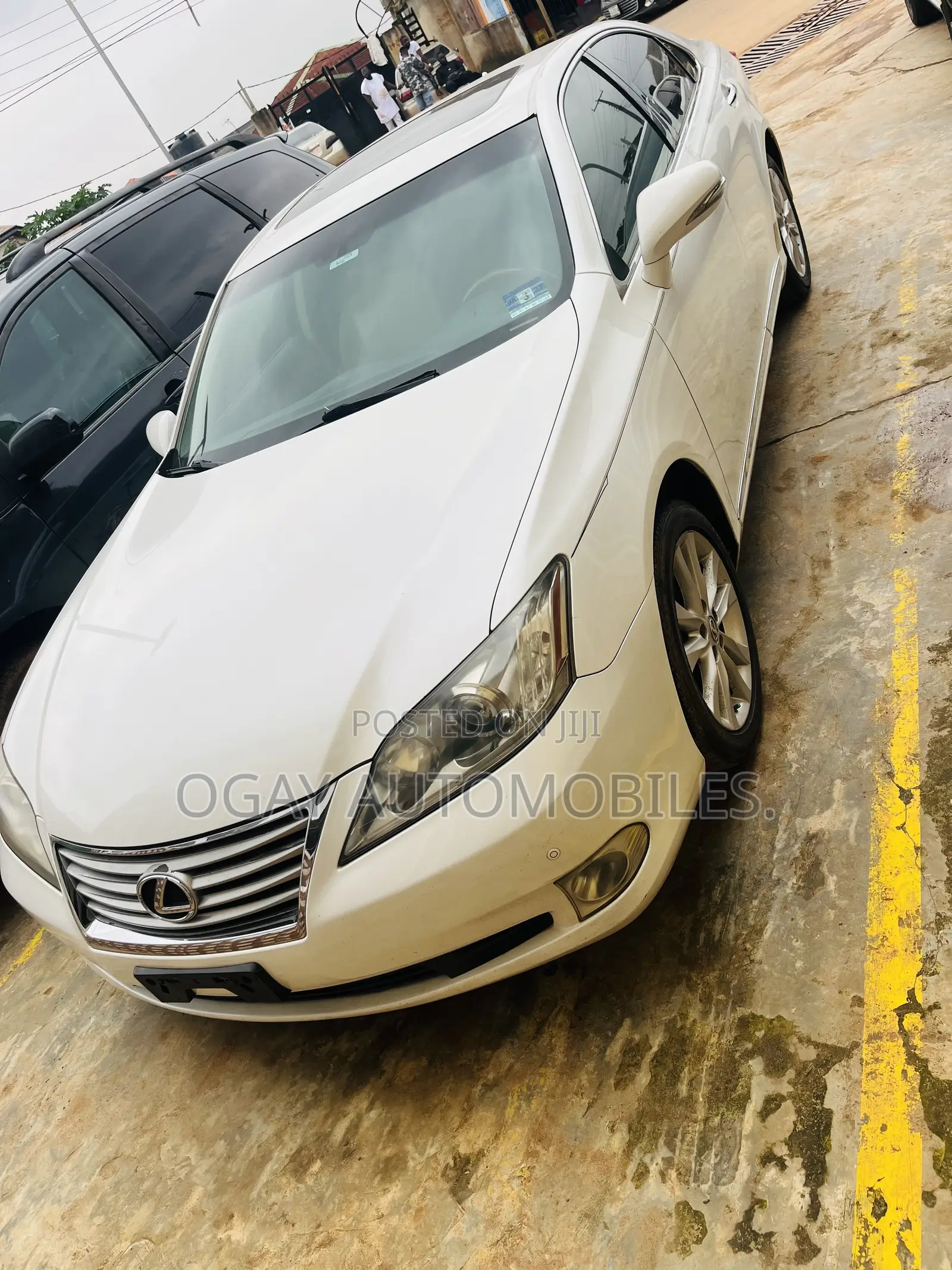 Lexus ES 350 2011 White