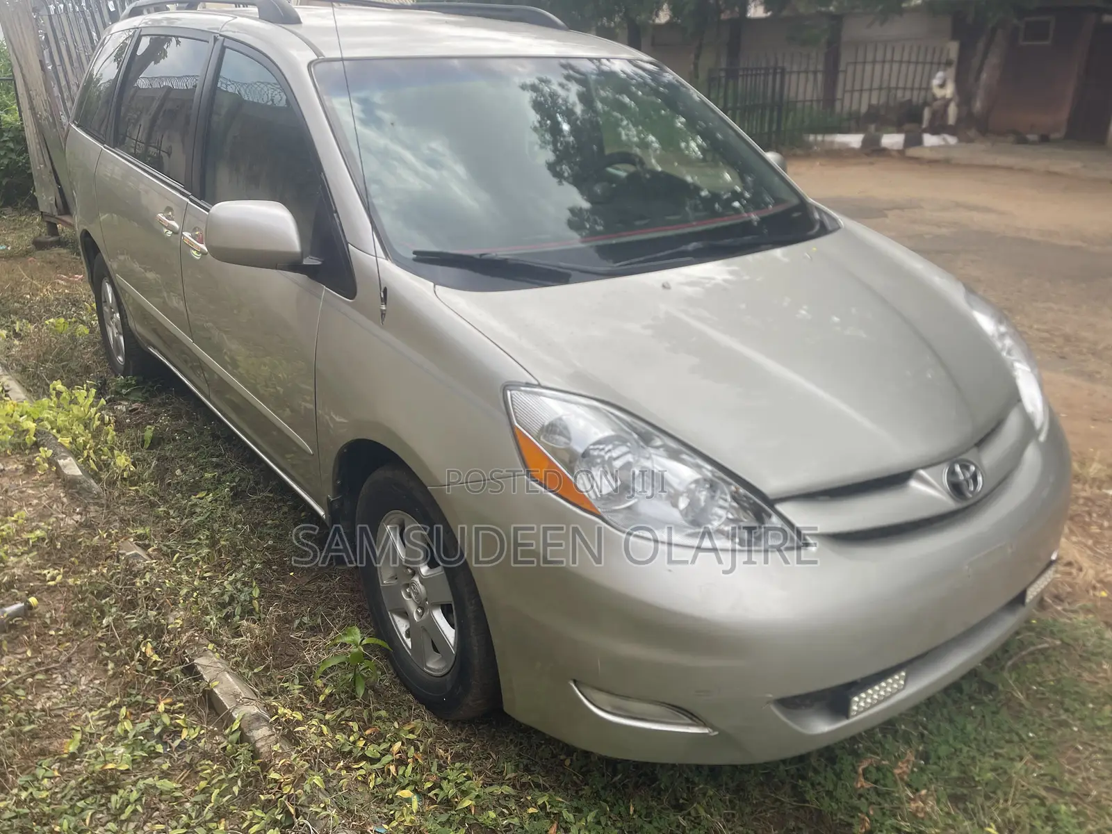 Toyota Sienna 2008 Silver
