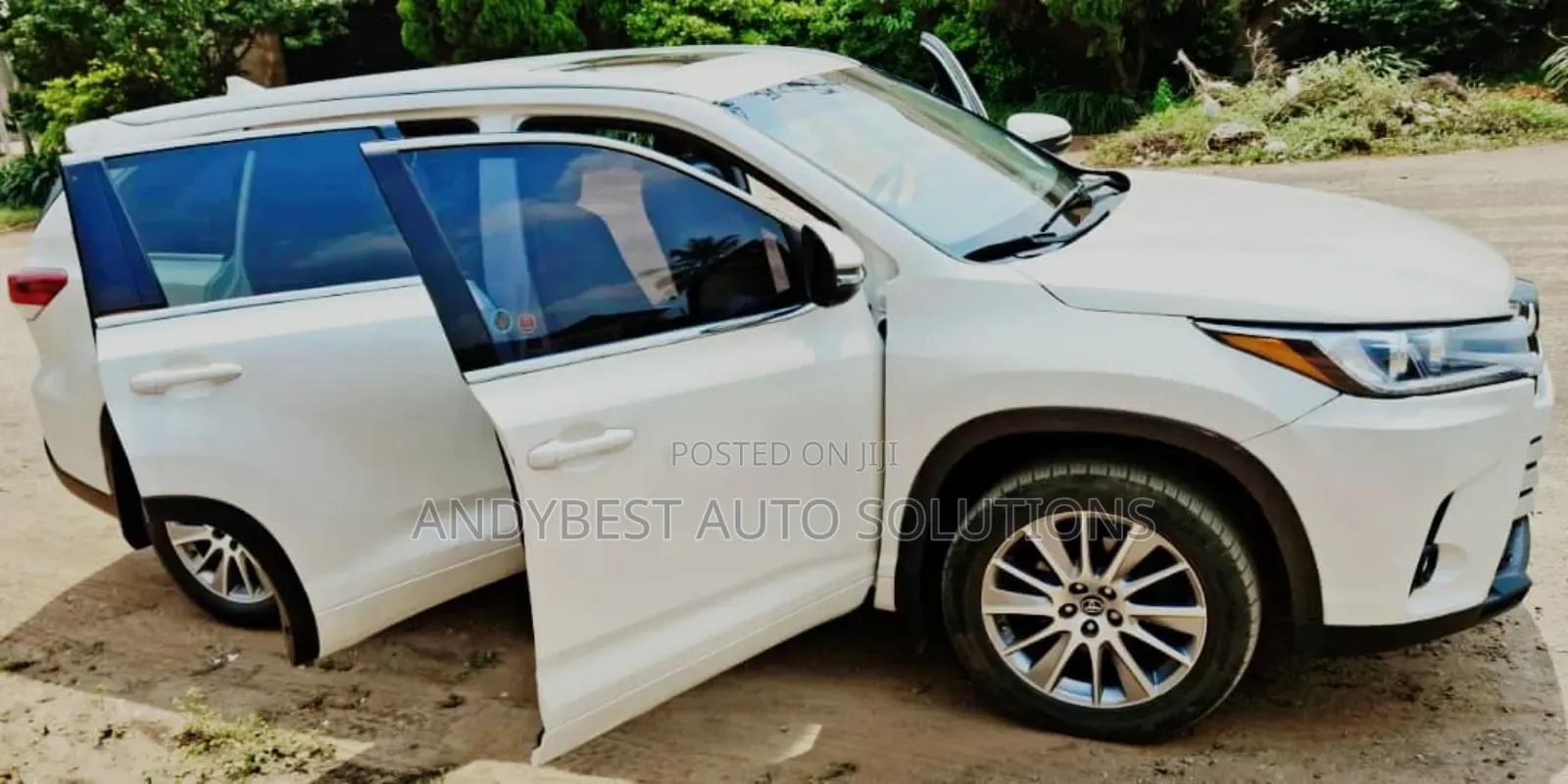 Toyota Highlander XLE V6 4x4 (3.5L 6cyl 6A) 2016 White