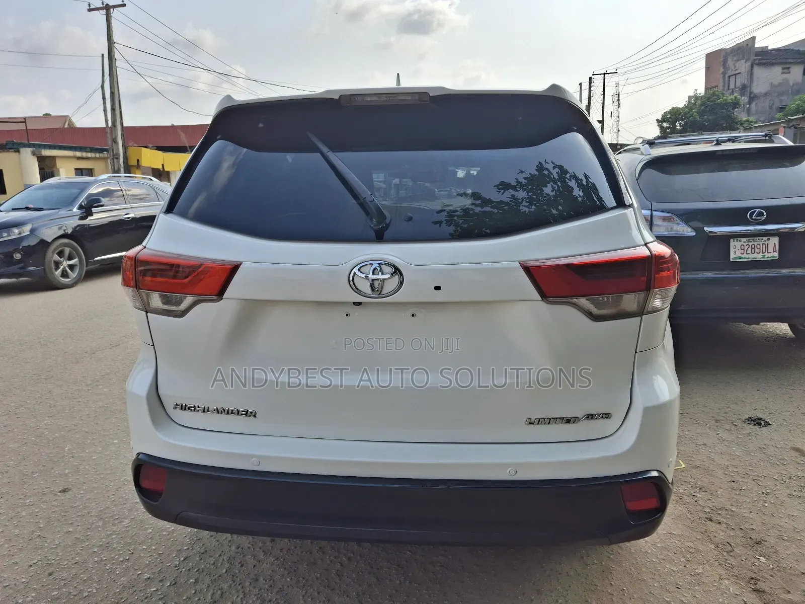Toyota Highlander XLE V6 4x4 (3.5L 6cyl 6A) 2016 White