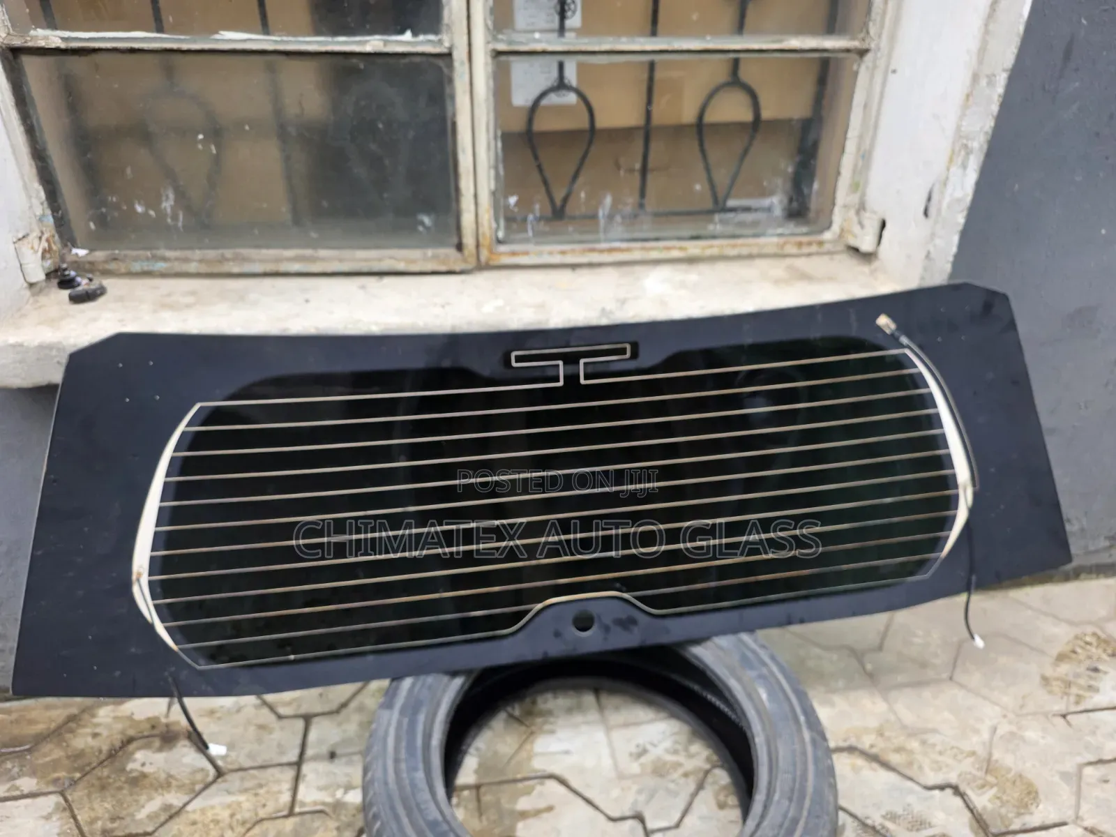 LX570 2018 BACK GLASS AVAILABLE at Chimatex Auto Glass Services