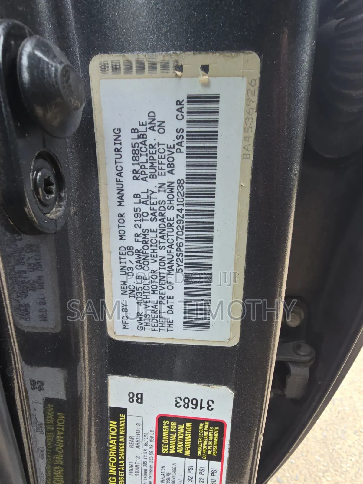 Pontiac Vibe 2008 Gray