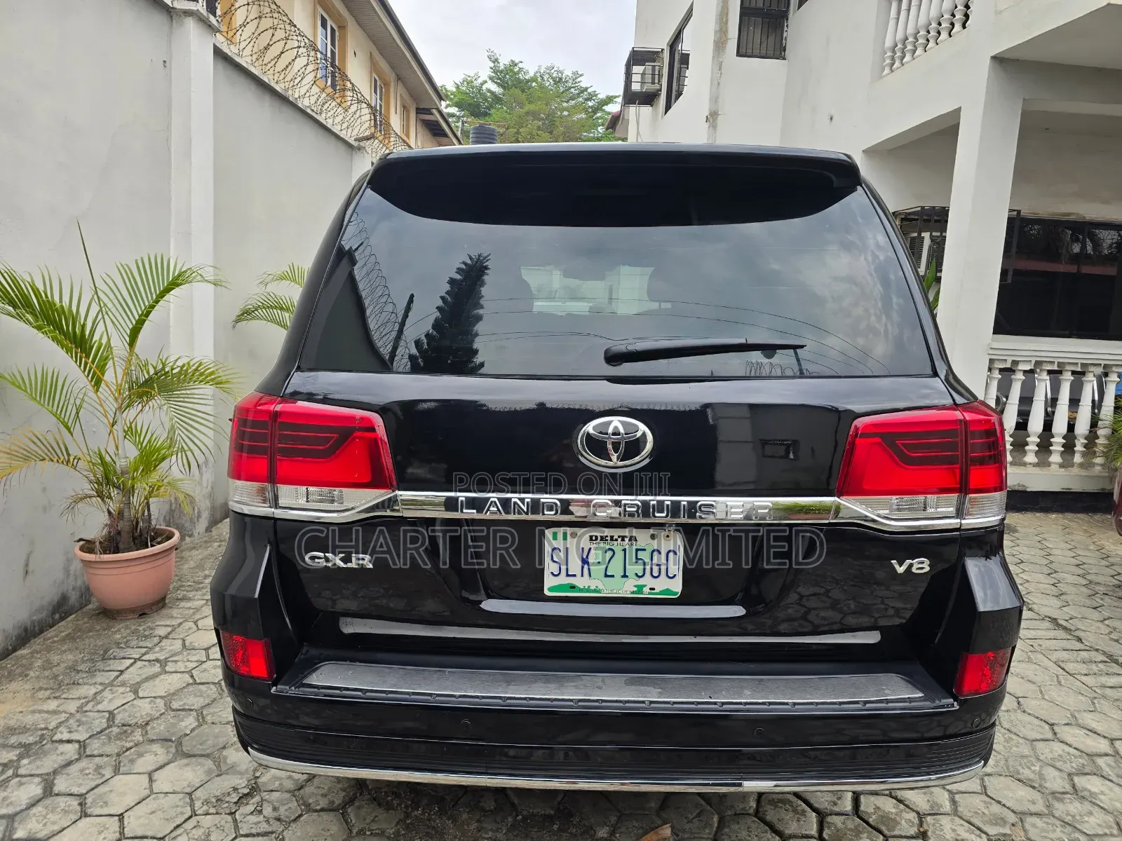 Land Cruiser