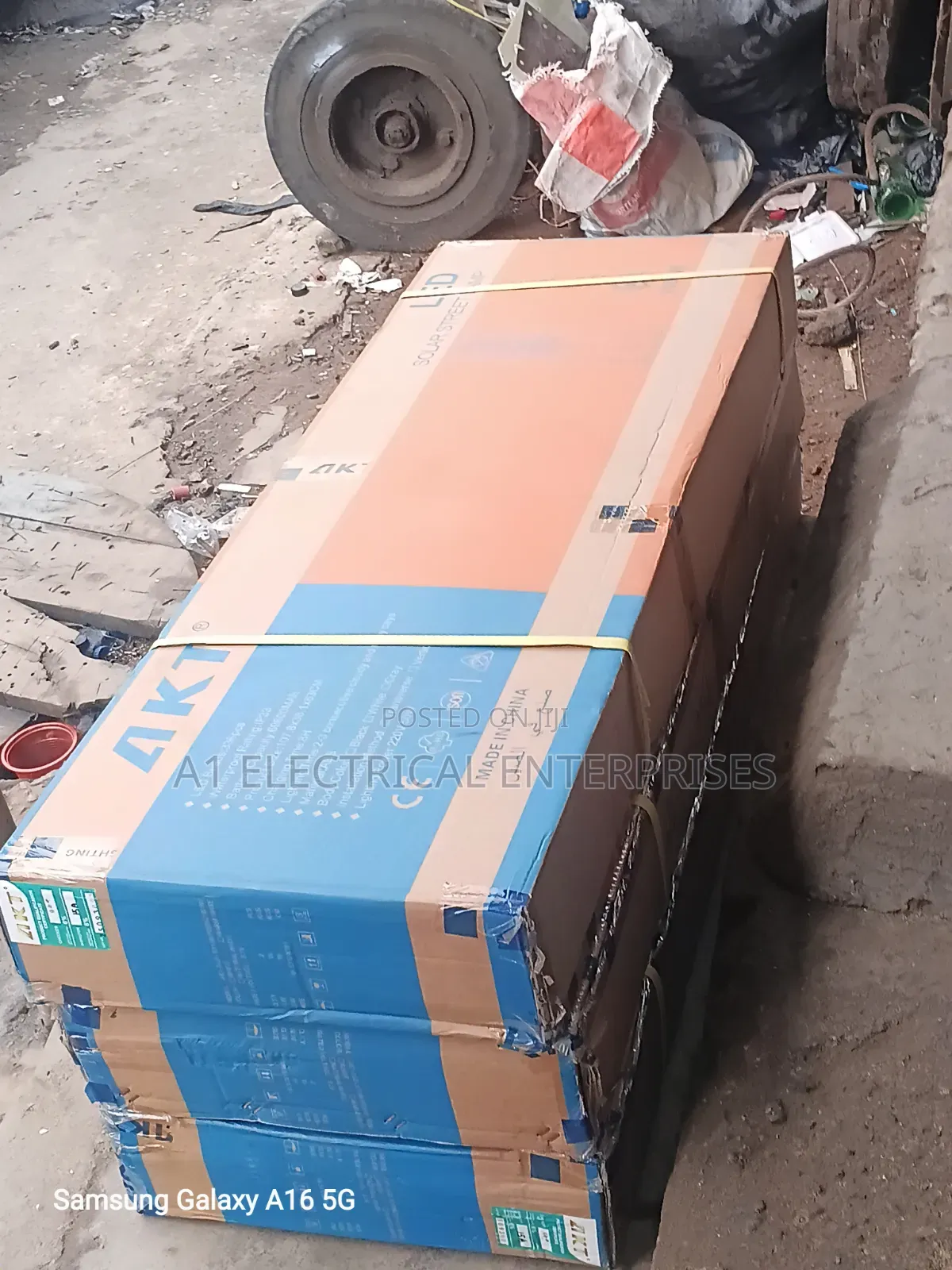 Latest Quality Street Solar 1000w Akt