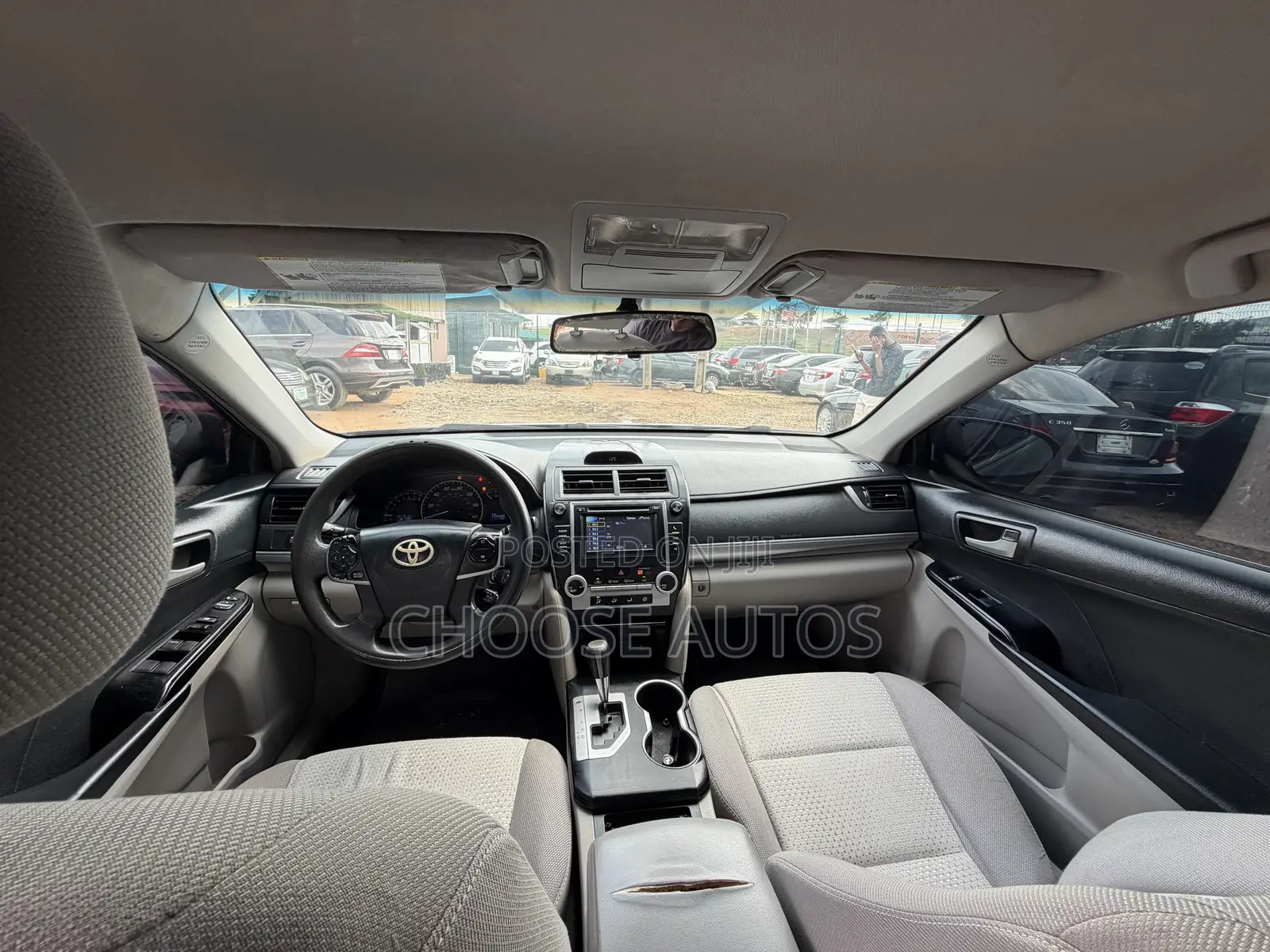 Toyota Camry LE 4dr Sedan (2.5L 4cyl 6A) 2013 Gray