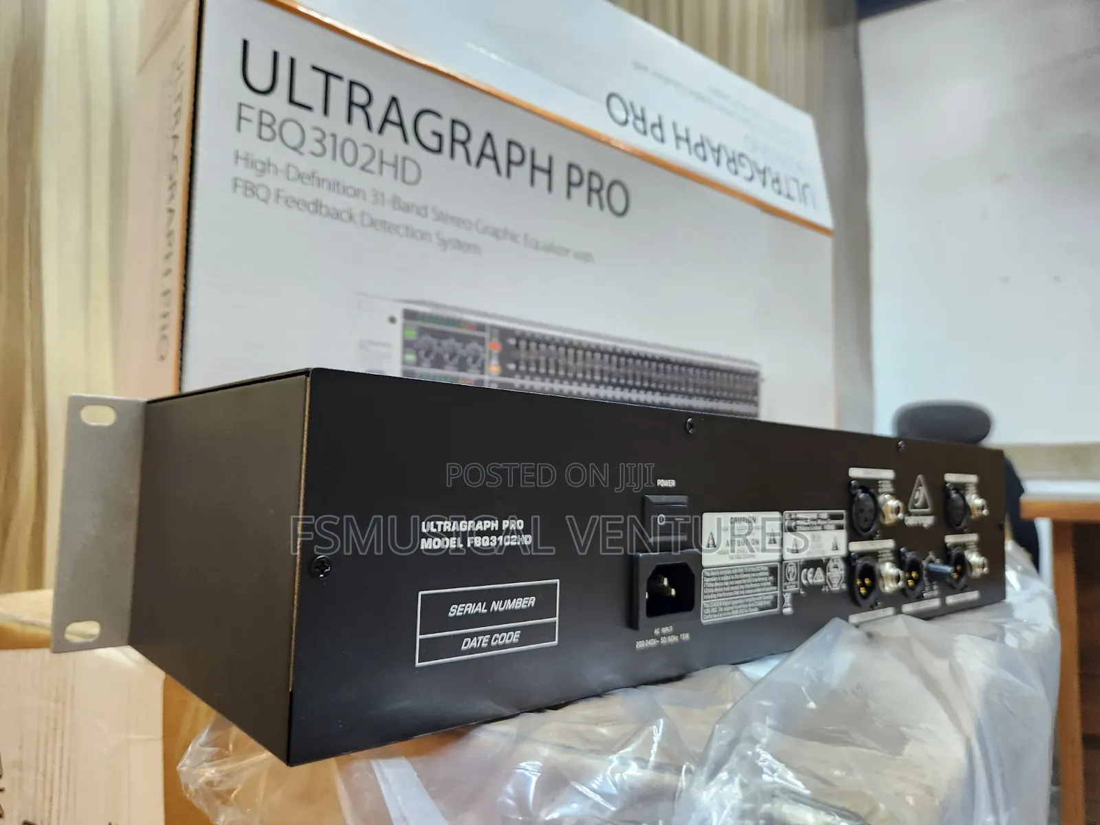 Behringer ULTRAGRAPH PRO FBQ3102HD Graphic Equalizer
