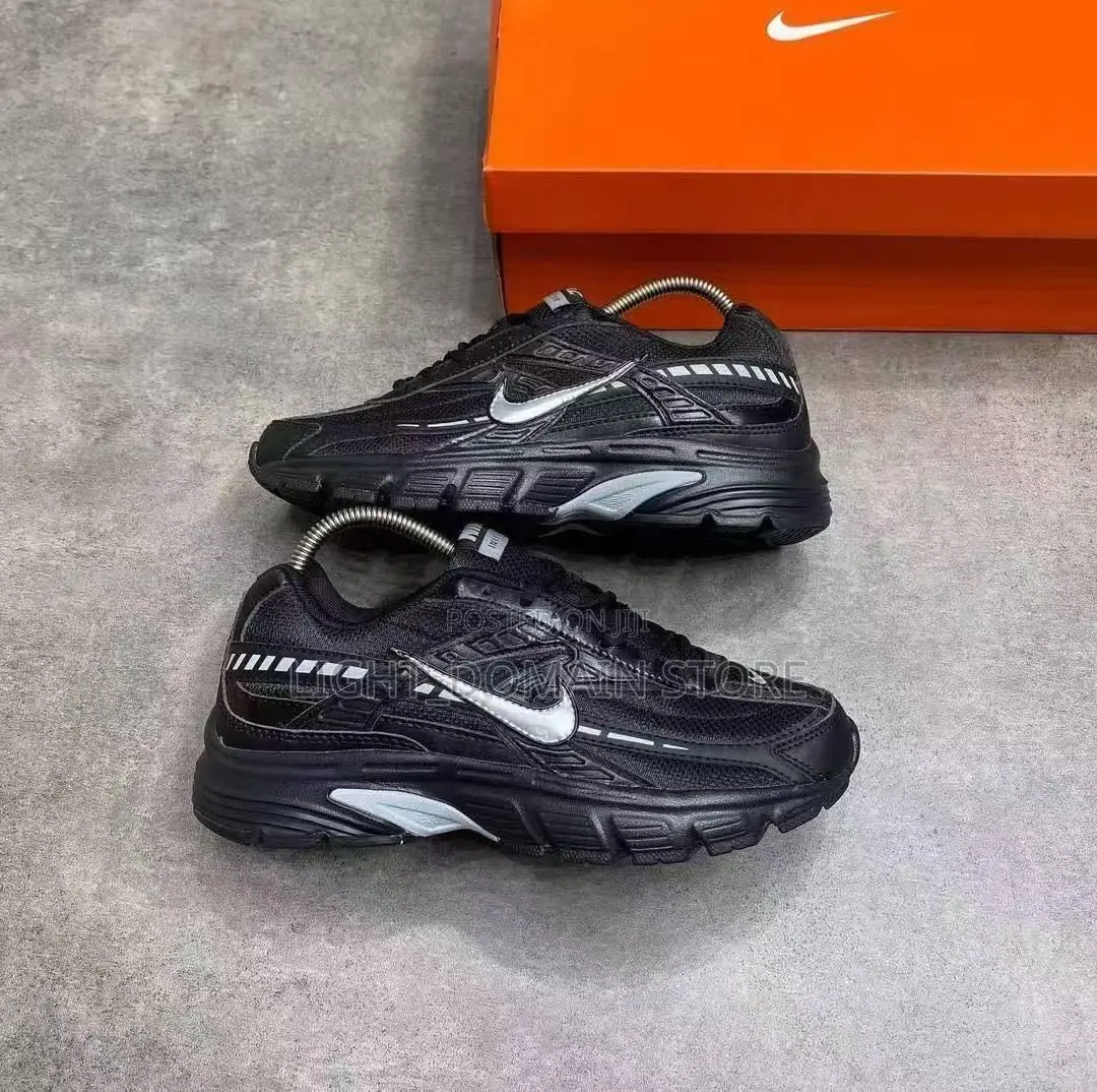 Premium Nike Initiator Sneakers ( FREE DELIVERY )
