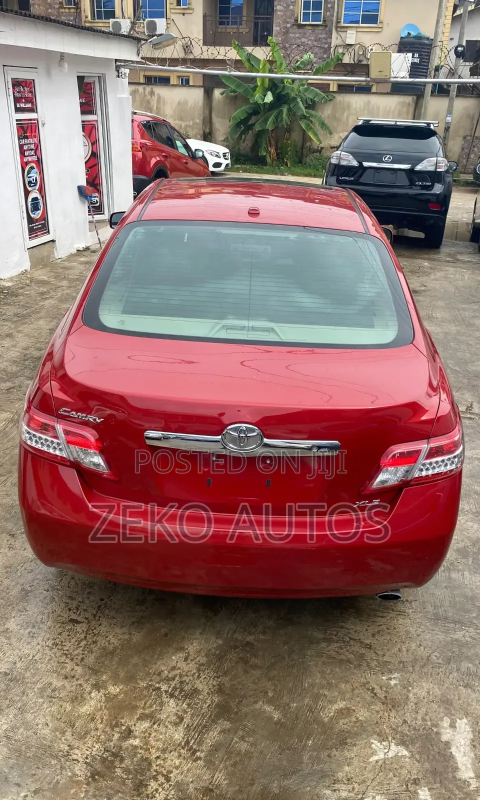 Toyota Camry 2011 Red