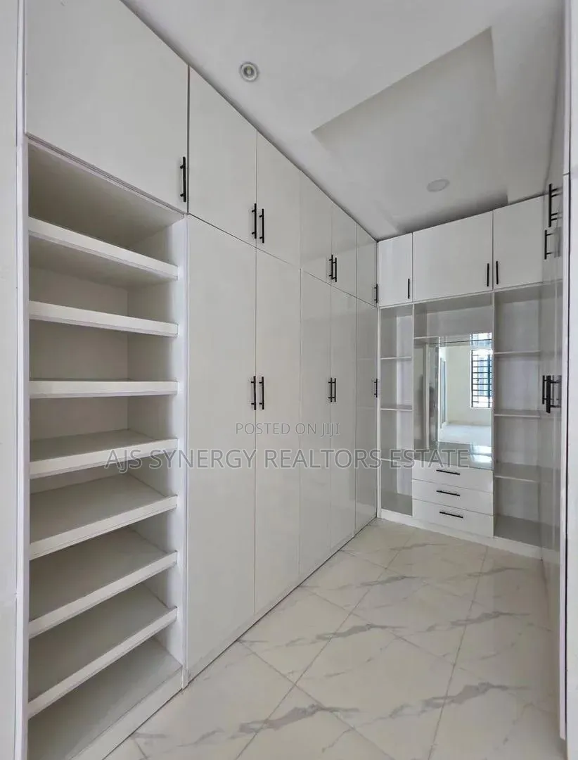 4bdrm Duplex in VGC / Ajah for sale