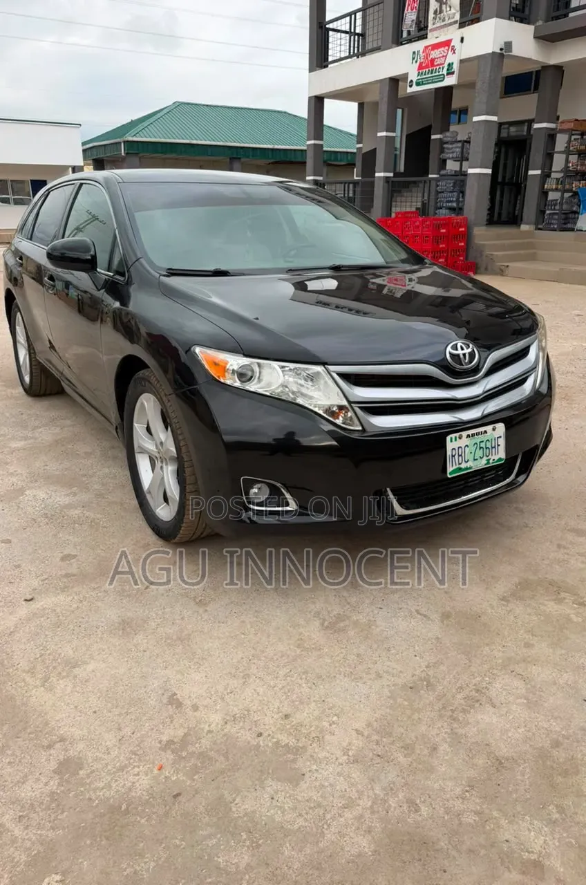 Toyota Venza 2010 Black