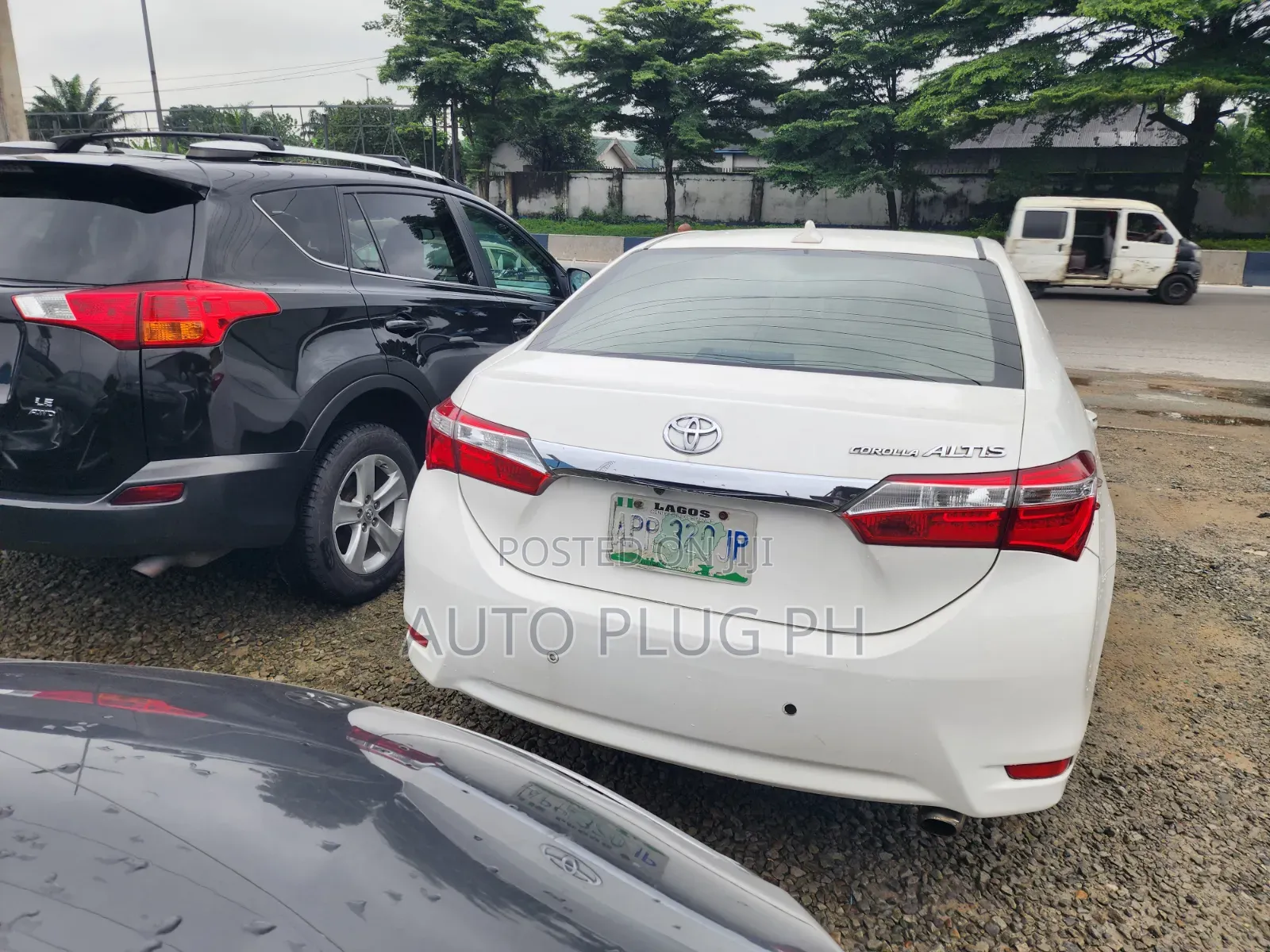 Toyota Corolla 2016 White