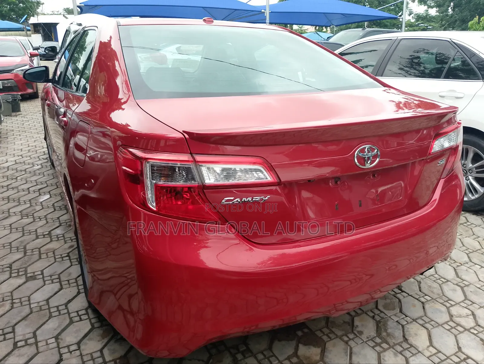 Toyota Camry SE 4dr Sedan (2.5L 4cyl 6A) 2012 Red