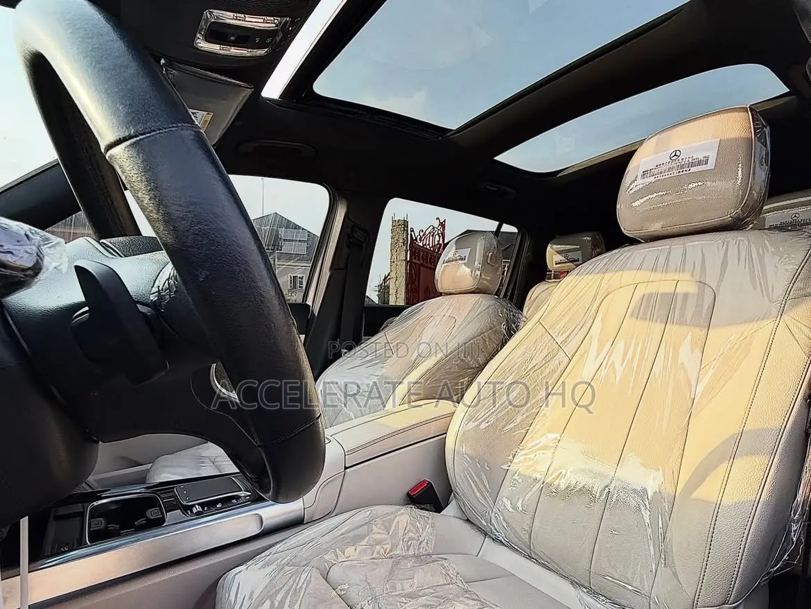 Mercedes-Benz GLB-Class GLB 250 4MATIC 2021 Gray