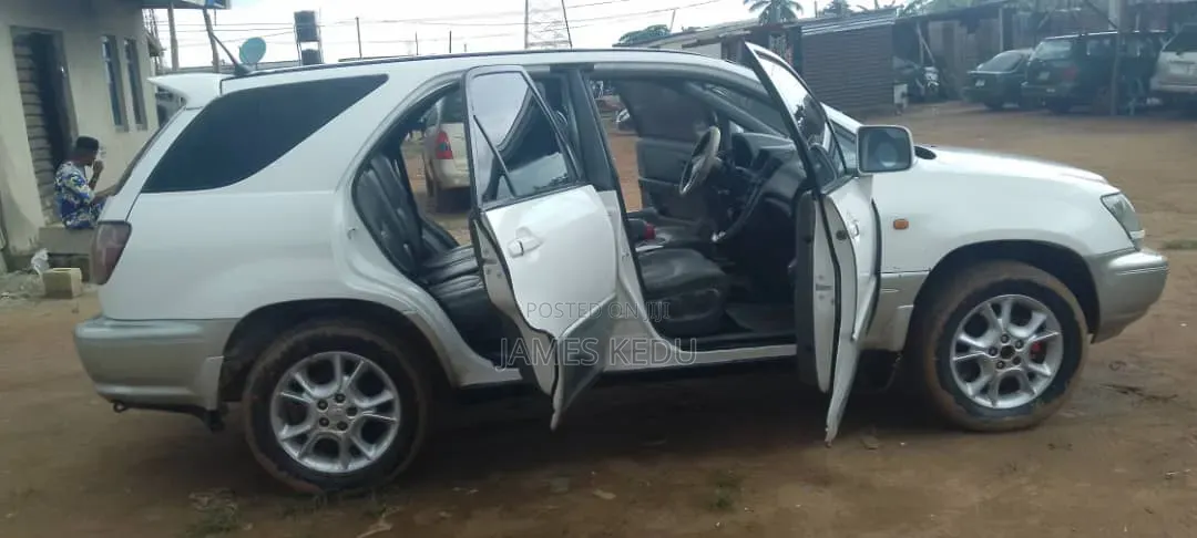 Lexus RX 2002 White