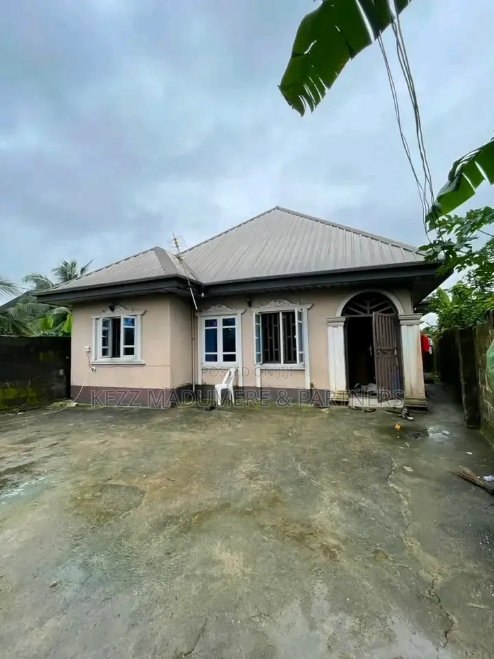 3bdrm Bungalow in Rumuokwurusi , New for sale