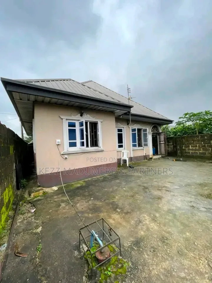 3bdrm Bungalow in Rumuokwurusi , New for sale