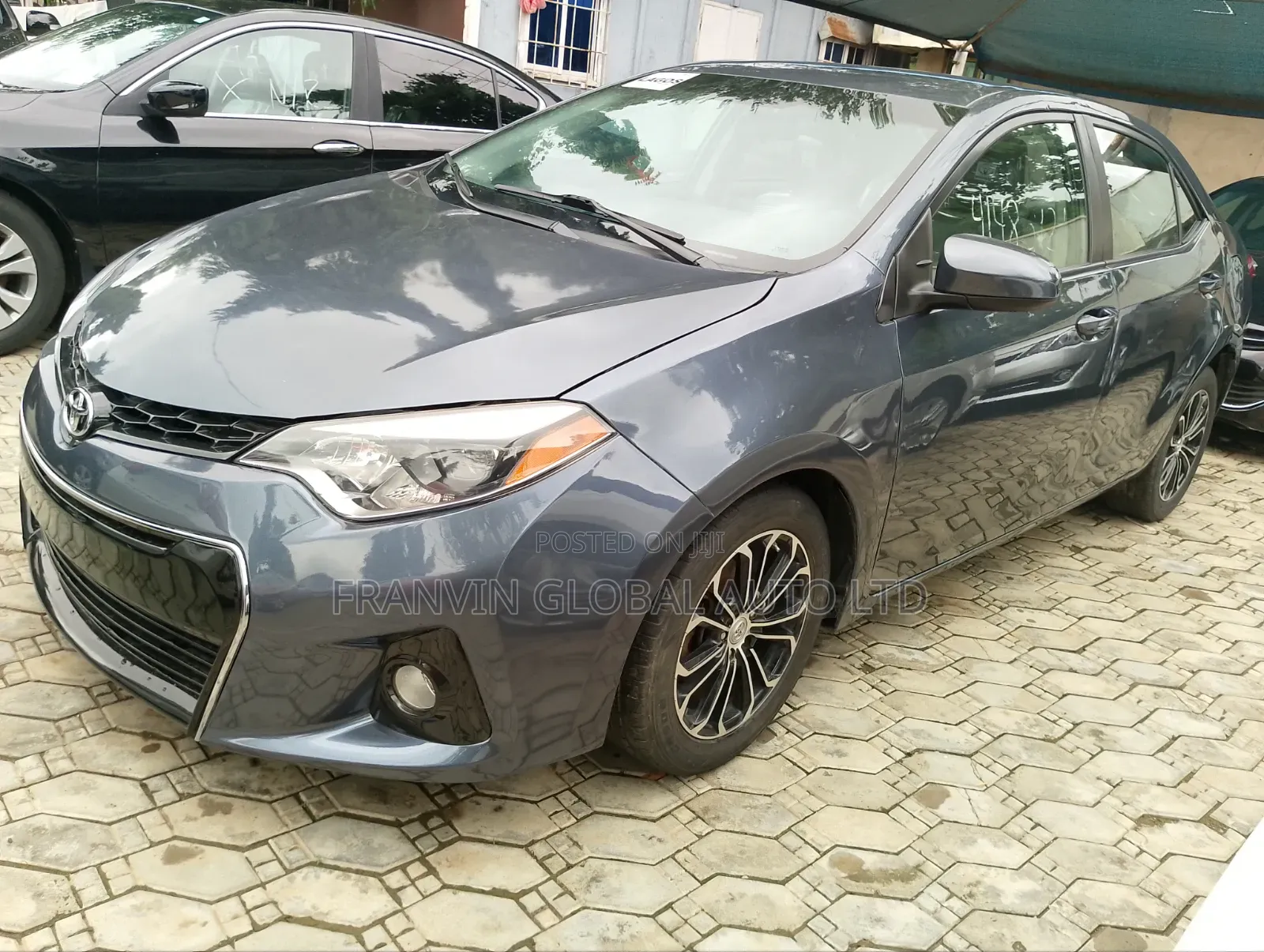 Toyota Corolla LE 4dr Sedan (1.8L 4cyl CVT) 2016 Gray