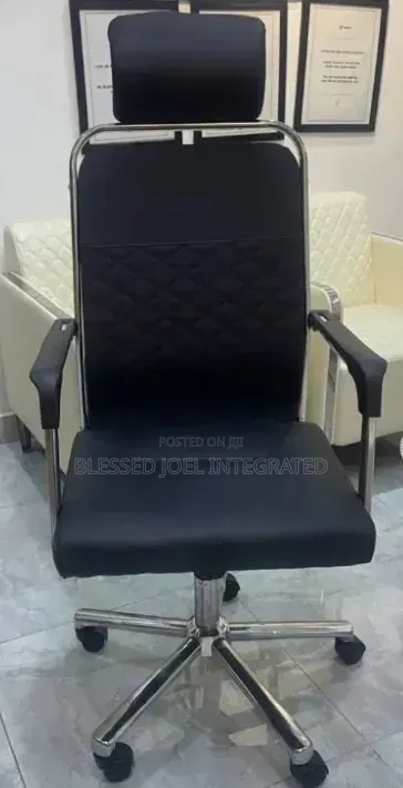 Office Swivel Chair With Headrest