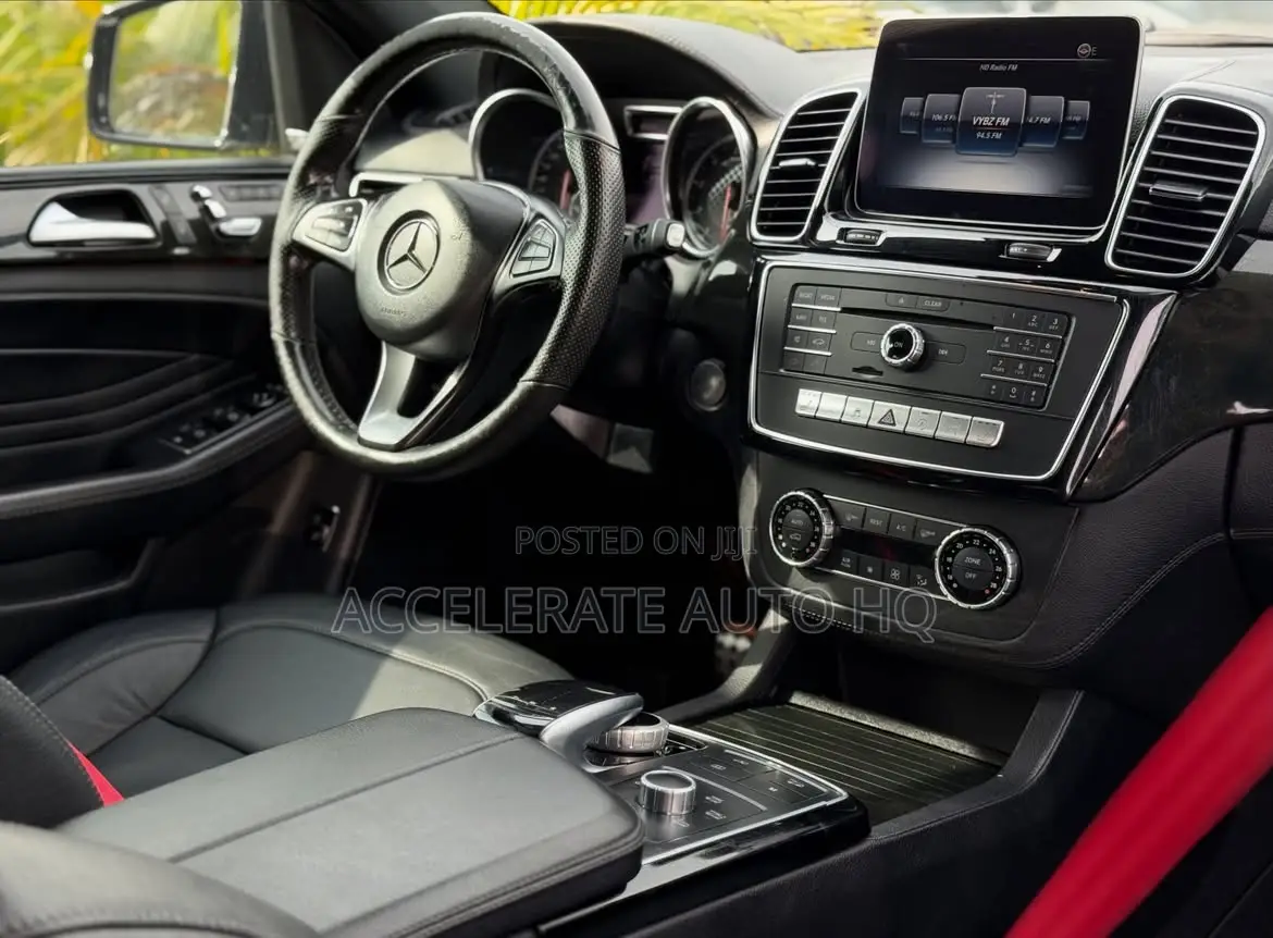 Mercedes-Benz GLE-Class AMG GLE 43 4MATIC 2019 White