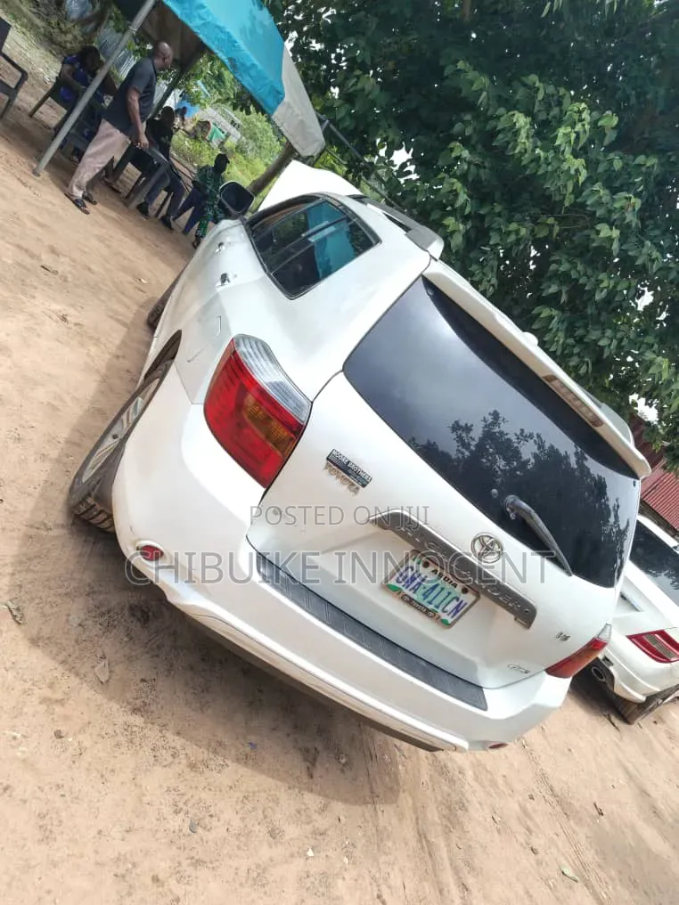 Toyota Highlander 2010