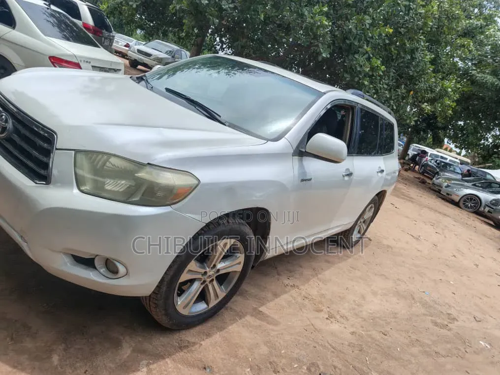 Toyota Highlander 2010
