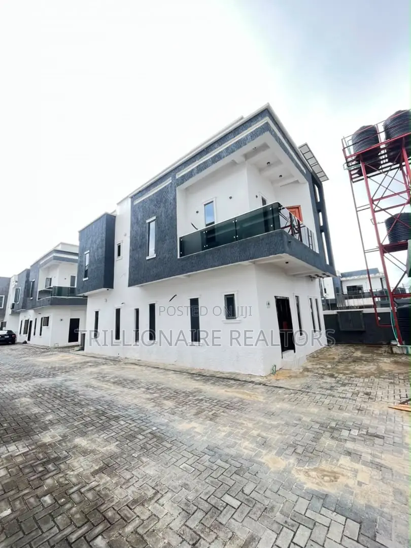 4bdrm Duplex in Orchid, Chevron for rent