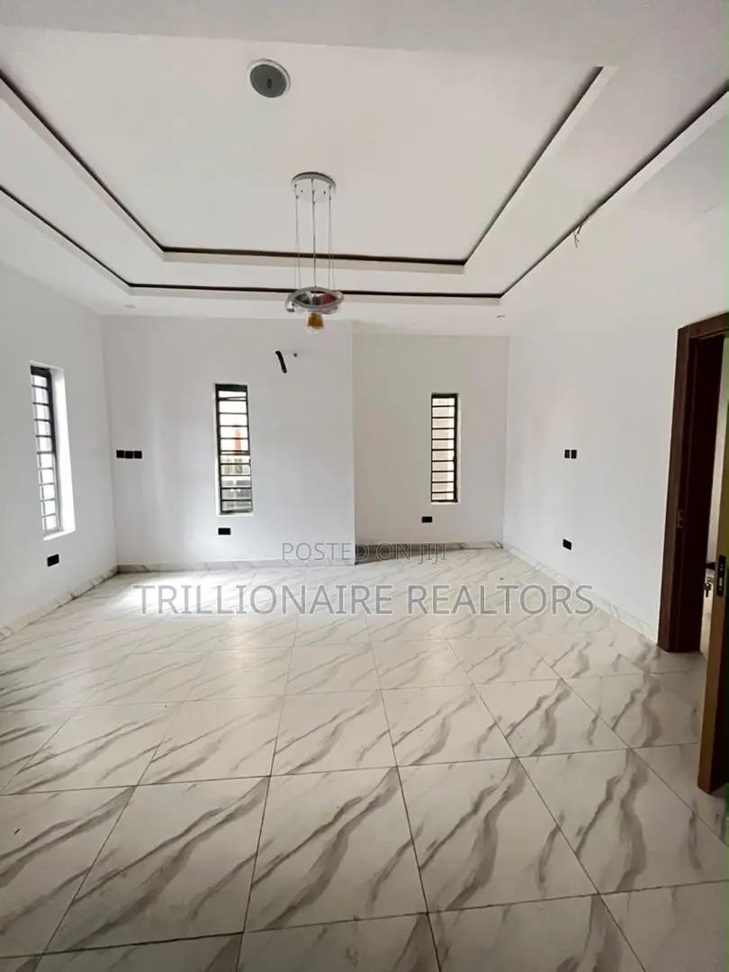 4bdrm Duplex in Orchid, Chevron for rent