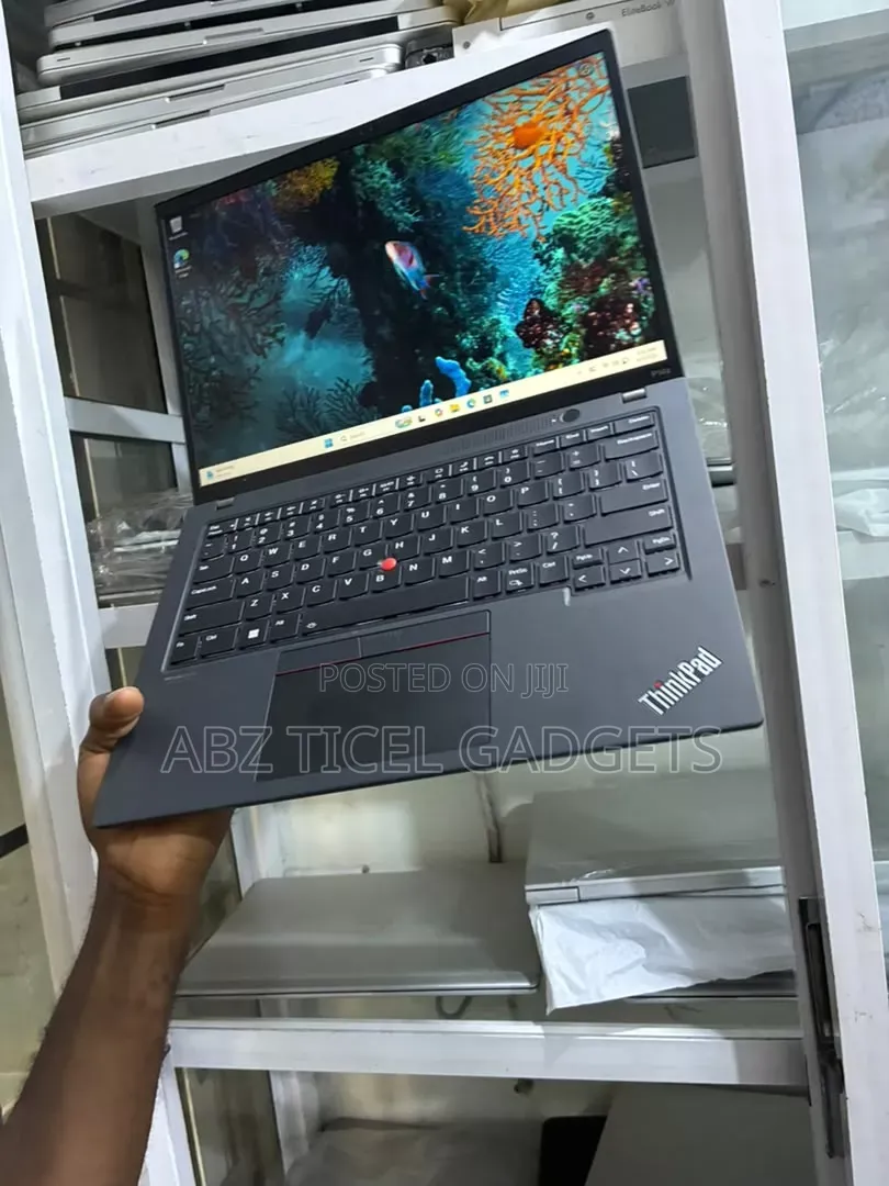 Laptop Lenovo ThinkPad P14s 32GB AMD Ryzen 7 SSD 512GB