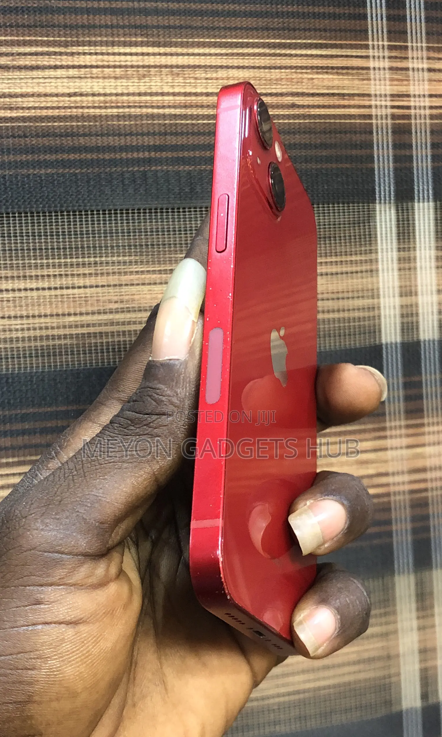 Apple iPhone 13 128 GB Red
