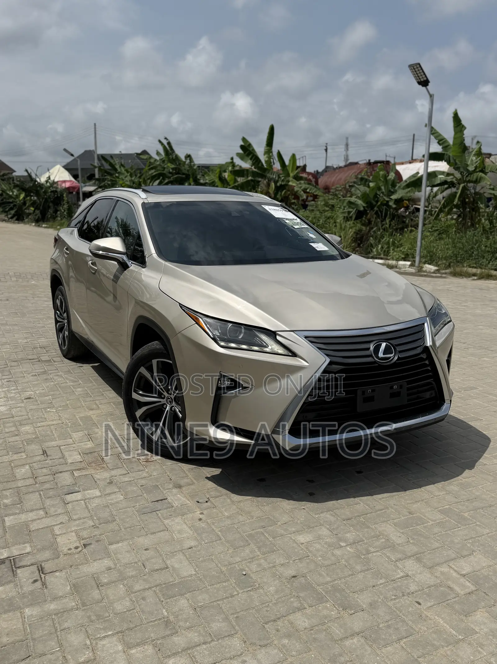 Lexus RX 350 AWD 2018 Gold