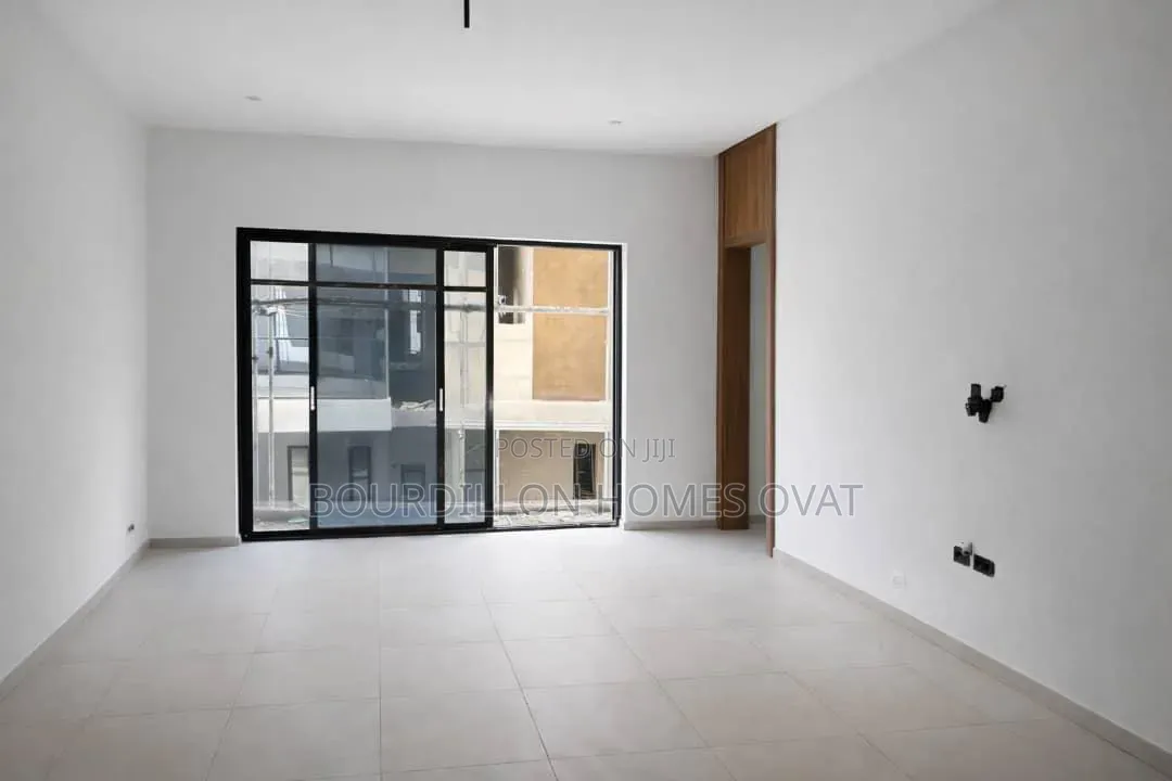 4bdrm Duplex in Oniru Victoria for rent