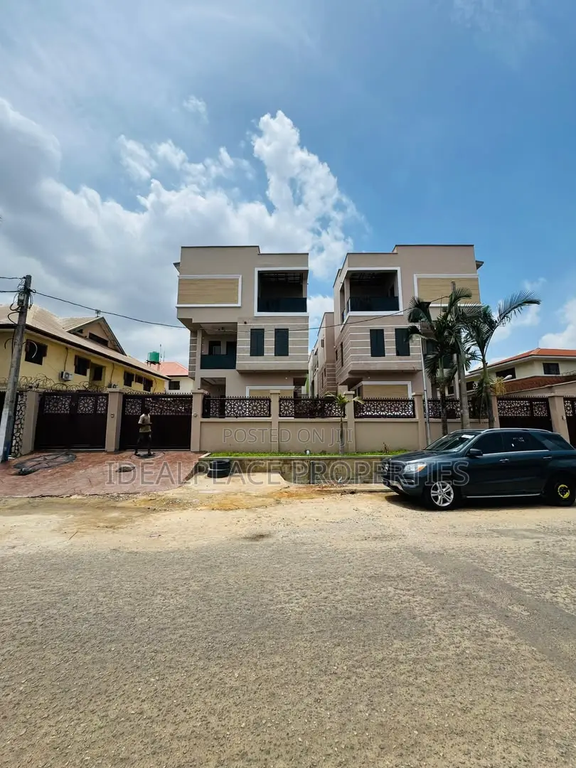5bdrm Duplex in Omole Phase 1 for sale