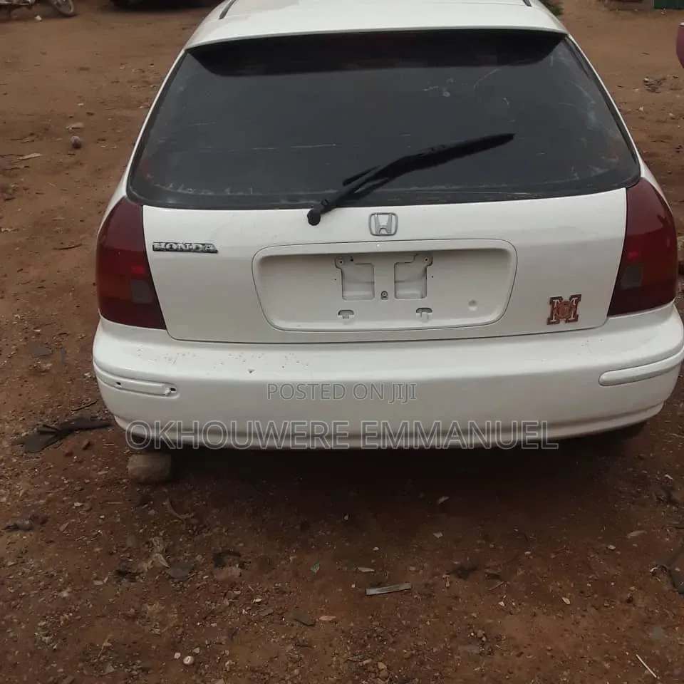 Honda Civic 2000 White