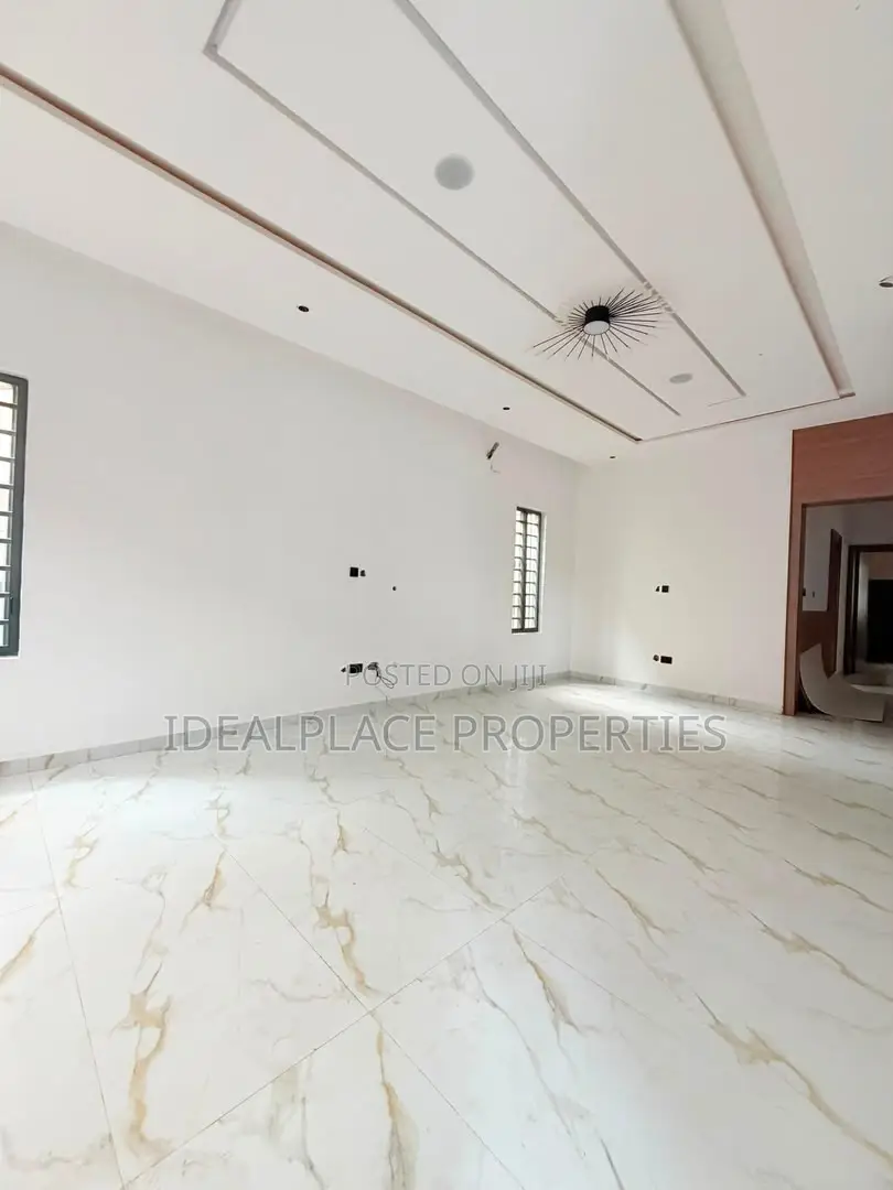 5bdrm Duplex in Omole Phase 2 for sale