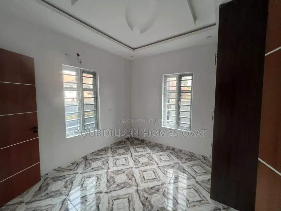 2bdrm Apartment in Badore Ajah Lekki for rent