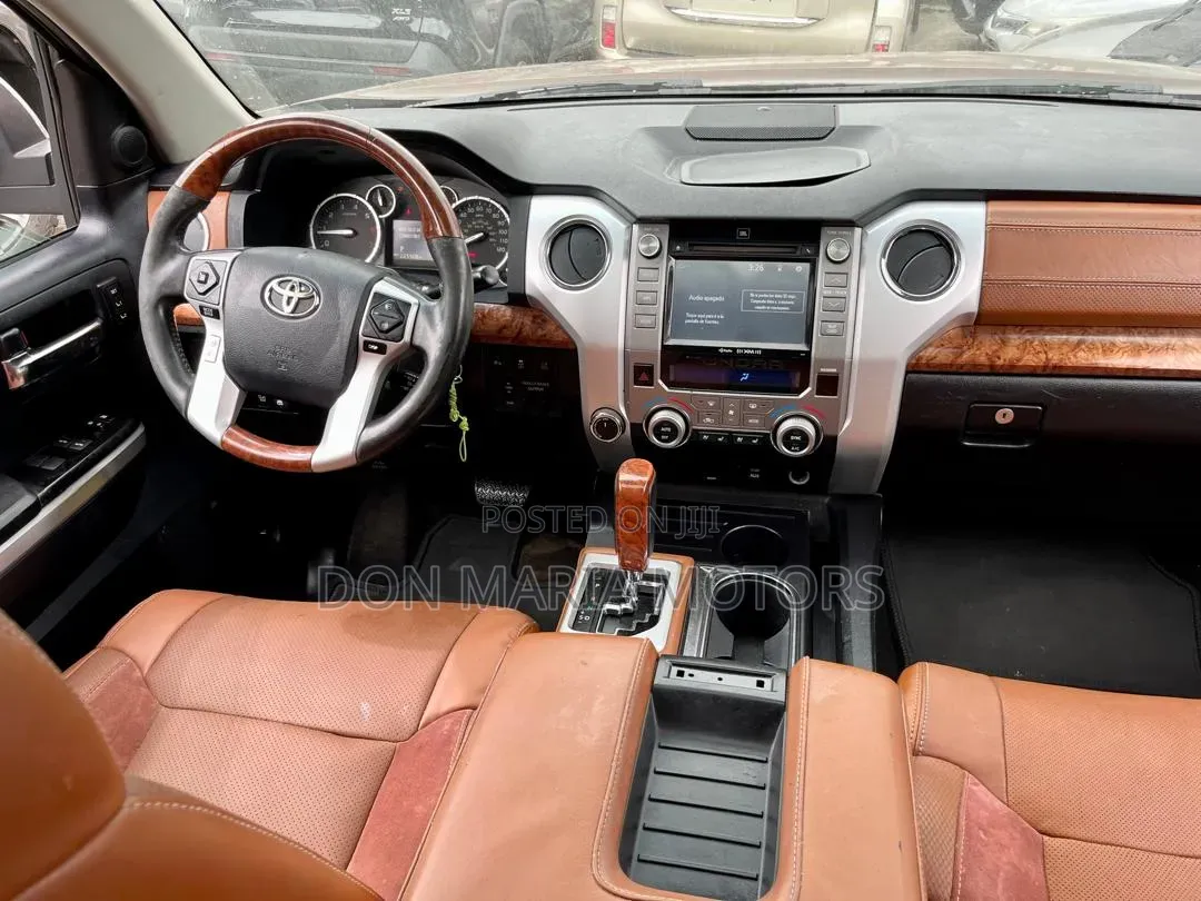 Toyota Tundra 1794 5.7L V8 4x4 CrewMax 5.6 ft. box 145.7 in. WB 2016 Brown