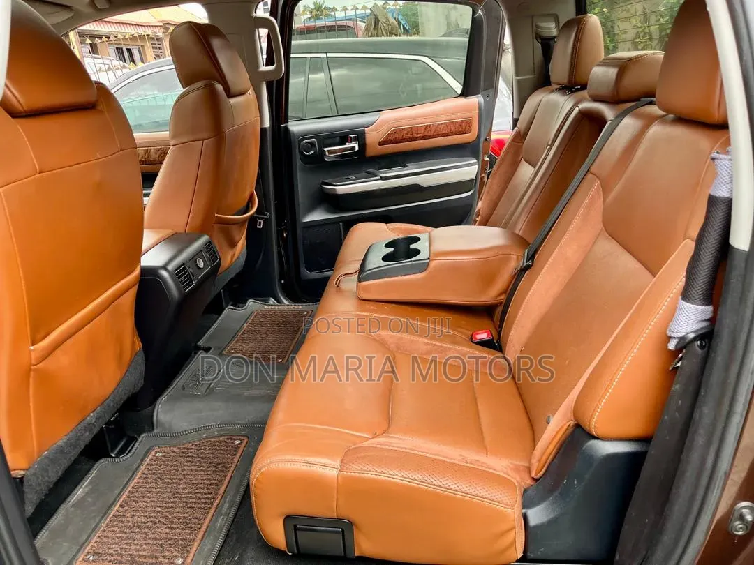 Toyota Tundra 1794 5.7L V8 4x4 CrewMax 5.6 ft. box 145.7 in. WB 2016 Brown