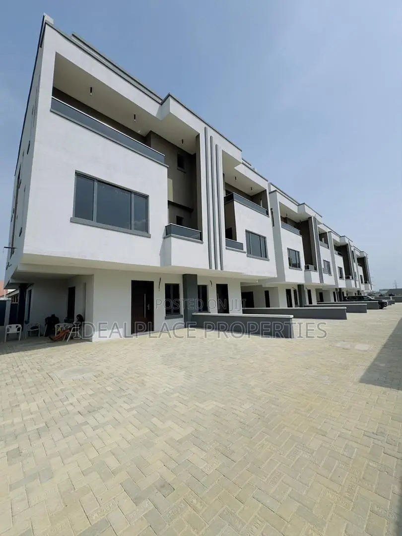 4bdrm Duplex in Ogudu GRA for sale